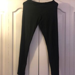 black leggings